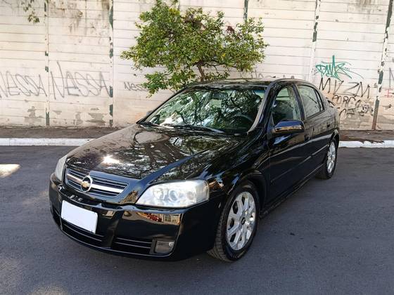 CHEVROLET ASTRA 2.0 MPFI ADVANTAGE 8V FLEX 4P MANUAL CHEVROLET ASTRA 2.0 MPFI ADVANTAGE 8V FLEX 4P MANUAL